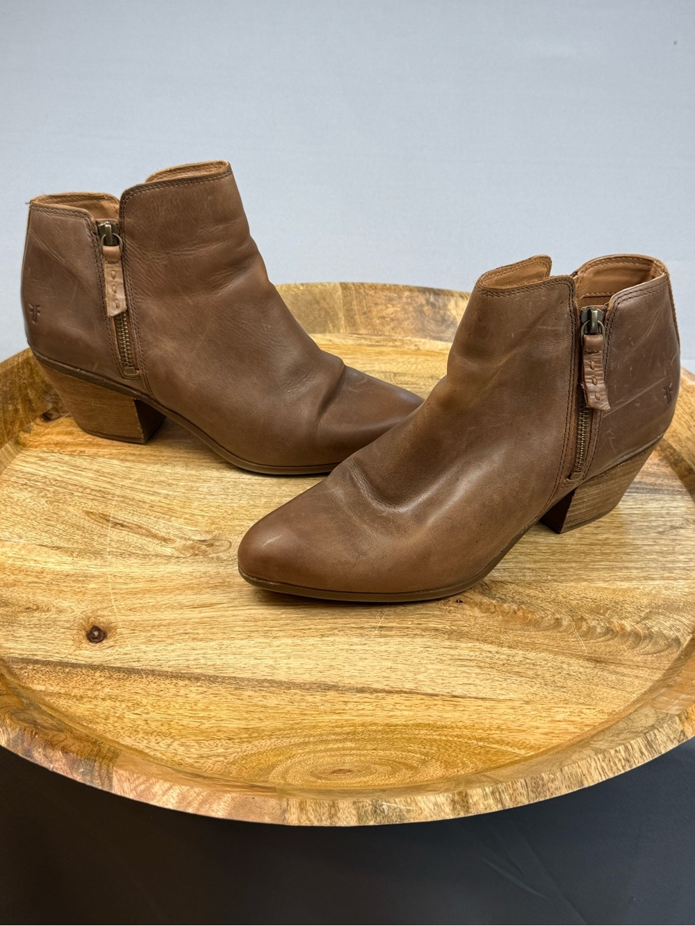 Frye Carson Shootie Boots Brown Leather Western Ankle Booties Size 8.5